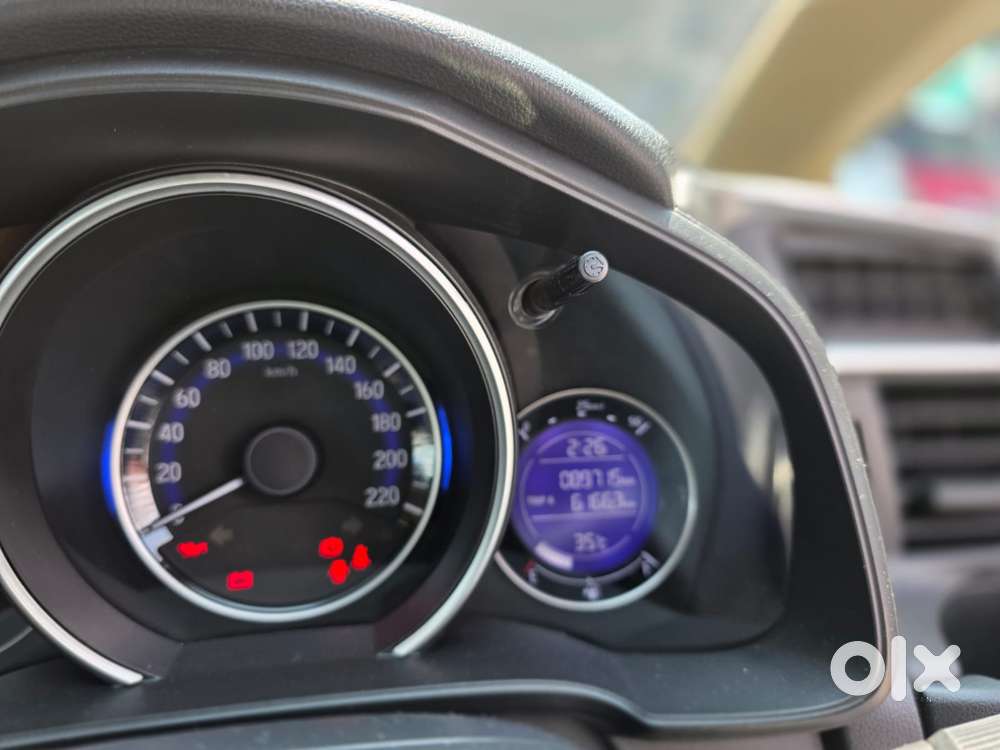 Honda Jazz 1.2 V I Vtec, 2016, Petrol