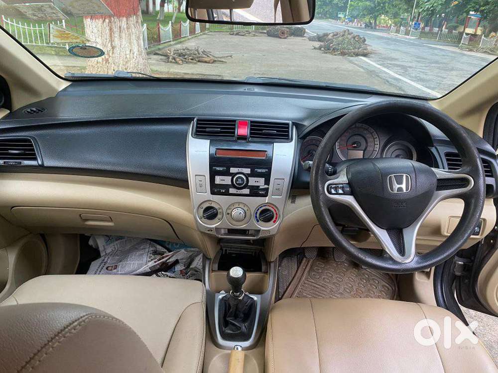 Honda City 1.5 V Mt, 2011, Petrol