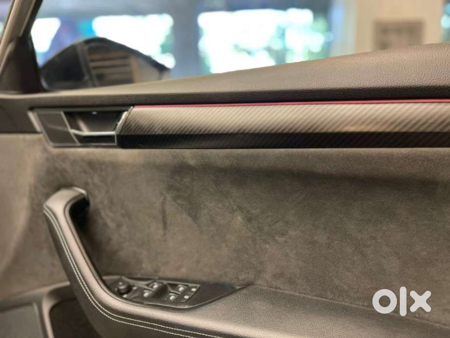 Skoda Superb [2020-ongoing] 1.8 Sportline, 2022, Petrol