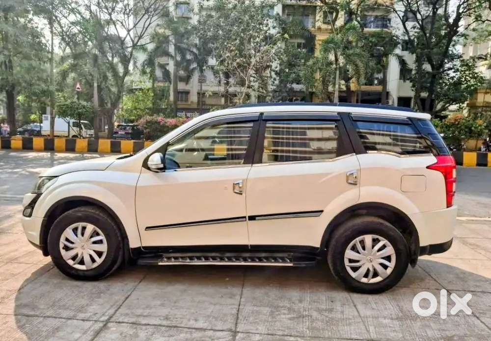 Mahindra Xuv500 2017 Diesel Well Maintained With Android Play & Camera
