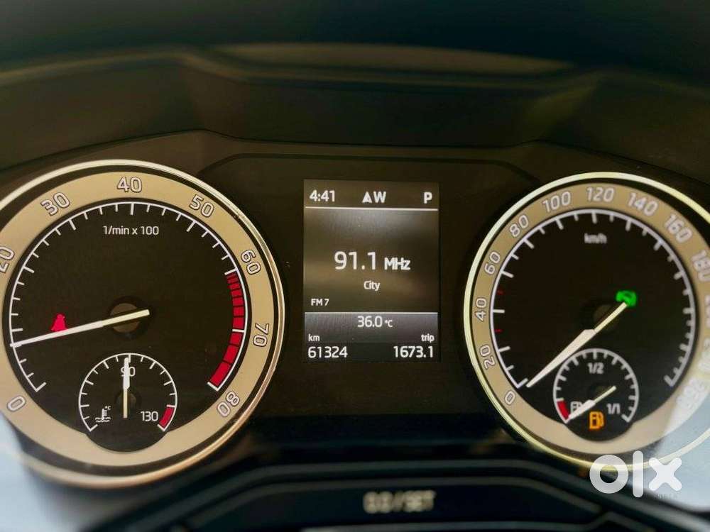 Skoda Superb 2.0 Tsi At L&k, 2018, Petrol