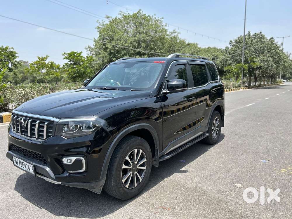 Mahindra Scorpio-n 2.0 Z8 Petrol At 7 Str, 2025, Petrol
