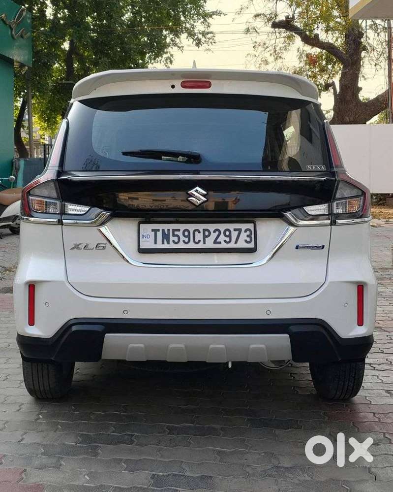 Maruti Suzuki Xl6 1.5 Alpha Plus Mt, 2022, Petrol