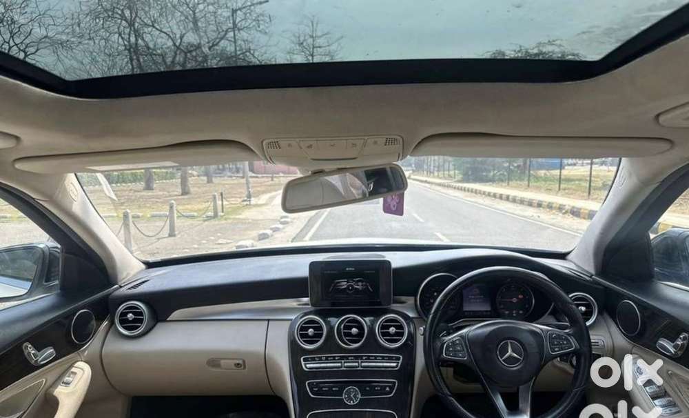 Mercedes-benz C-class 2015