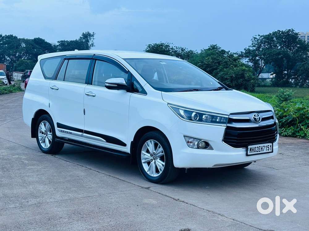 Toyota Innova Crysta 2.8z Automatic, 2016, Diesel