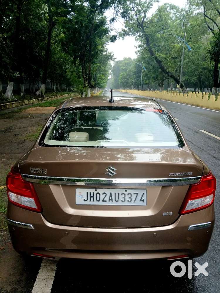 Maruti Suzuki Dzire Zxi 2018 Petrol Well Maintained 35000km Driven