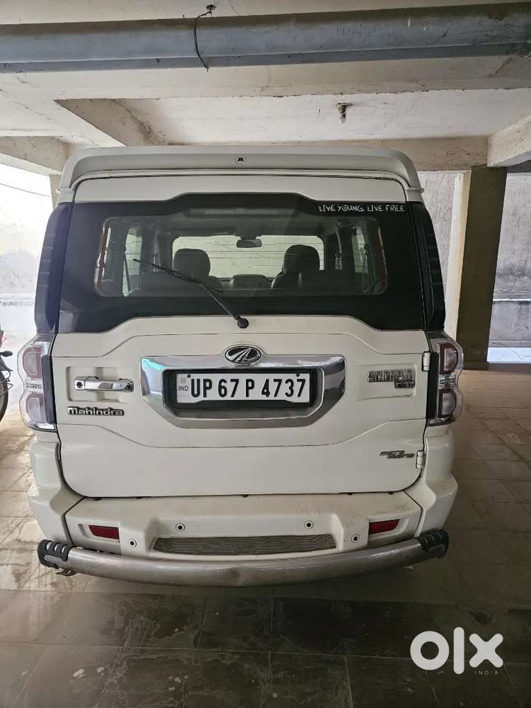 Mahindra Scorpio 2016