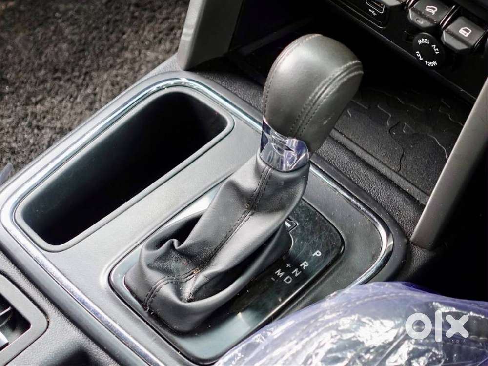 Mahindra Thar Lx Hard Top Petrol At Rwd, 2024, Petrol