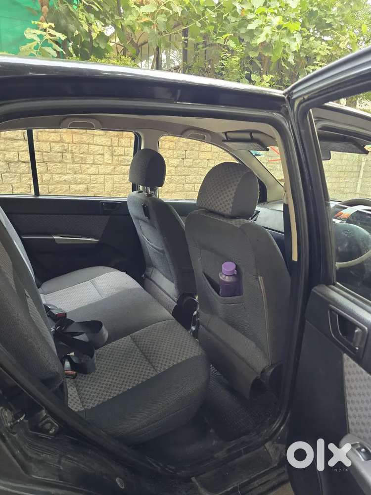 Hyundai - Hatch Back Car For Sale