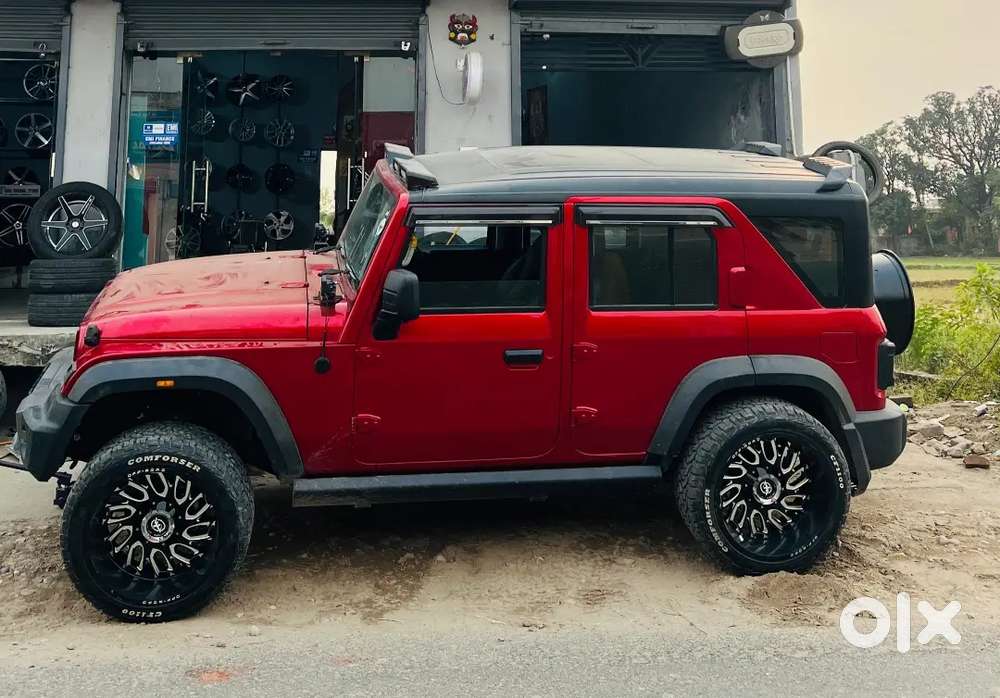 Mahindra Thar Roxx 2025