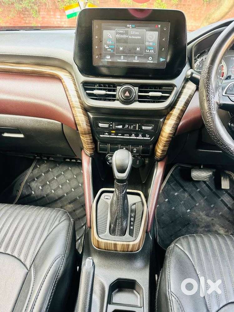 Maruti Suzuki Grand Vitara 1.5 Delta Smart Hybrid At, 2023, Petrol