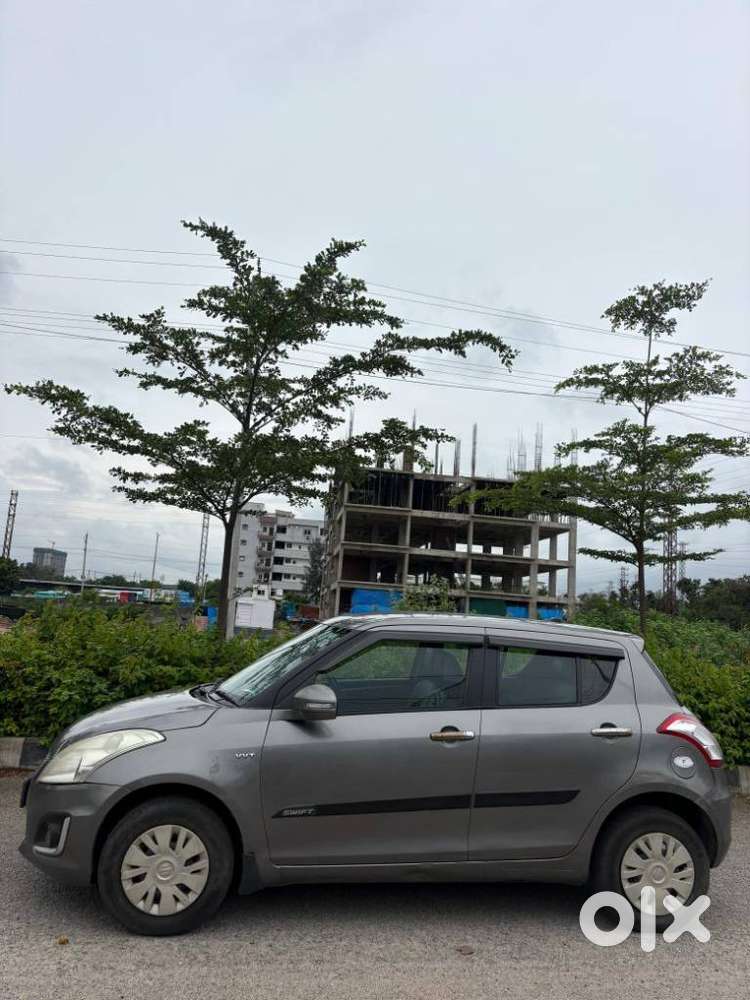 Maruti Suzuki Swift Vxi + Manual, 2014, Petrol