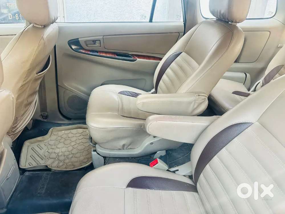 Toyota Innova 2014 Diesel 106000 Km Driven