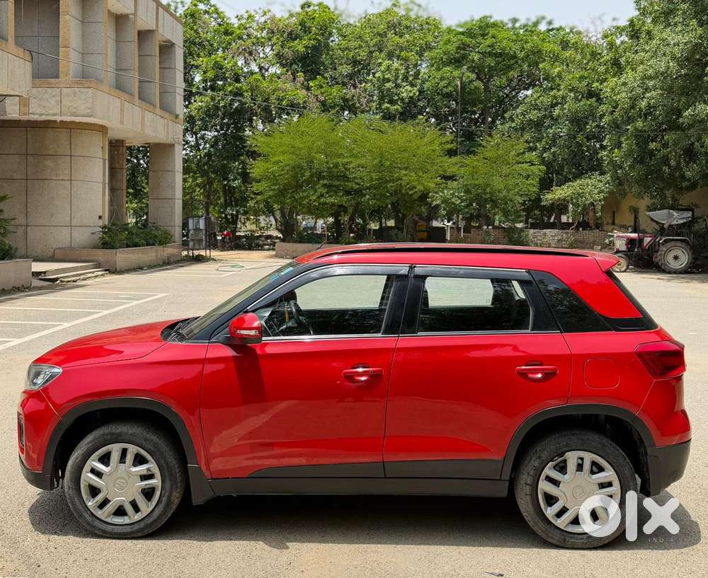 Maruti Suzuki Brezza 1.5 Vxi Smart Hybrid, 2022, Petrol
