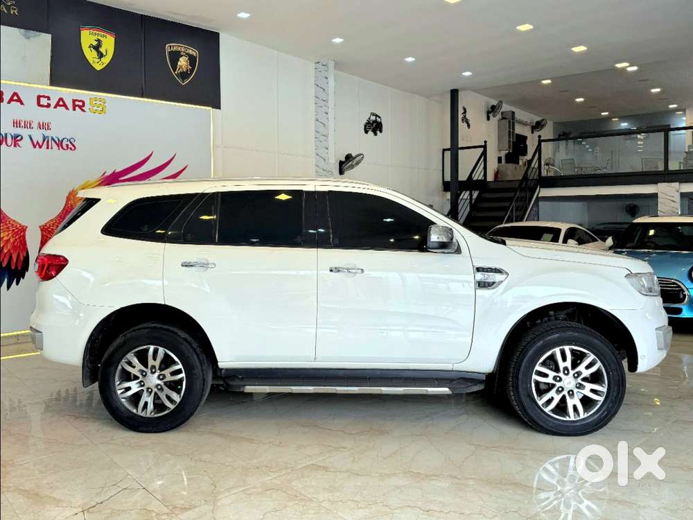 Ford Endeavour 3.2 Titanium At 4x4, 2016, Diesel