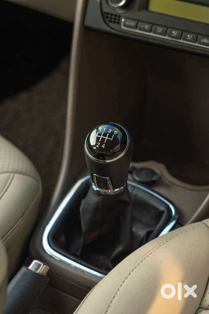 Skoda Rapid 1.6 Tdi 2012 Diesel Car