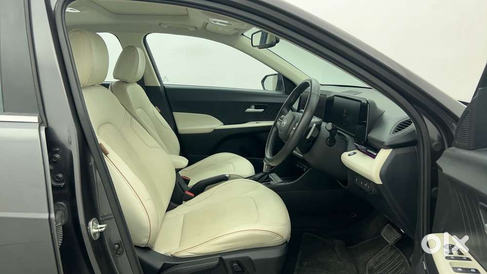 Hyundai Verna 1.5 Sx (o) Vtvt Ivt, 2023, Petrol