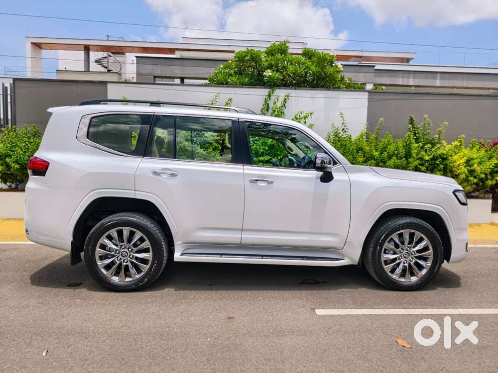 Toyota Land Cruiser 3.3 Zx Diesel, 2025, Diesel