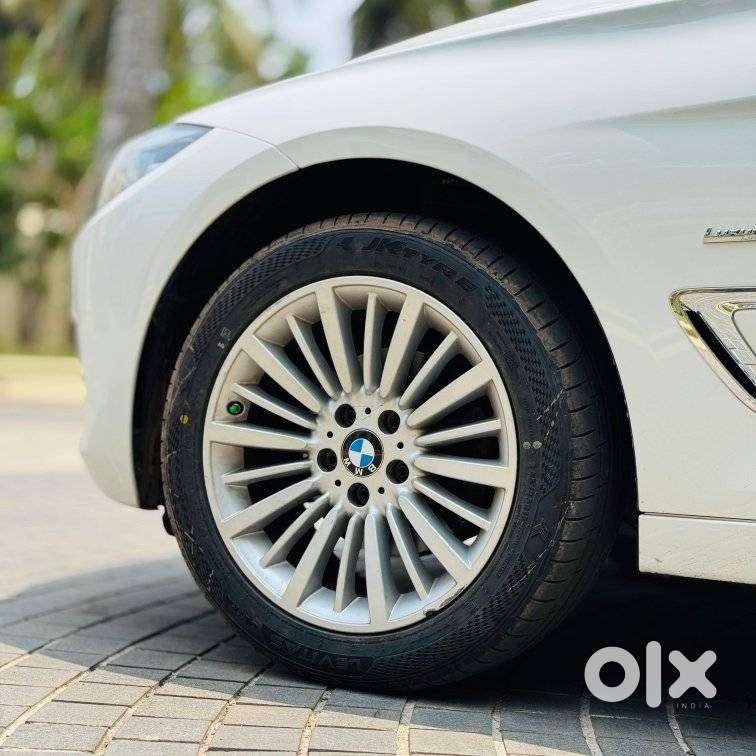Bmw 3 Series Gt 320d Luxury Line, 2017, Diesel