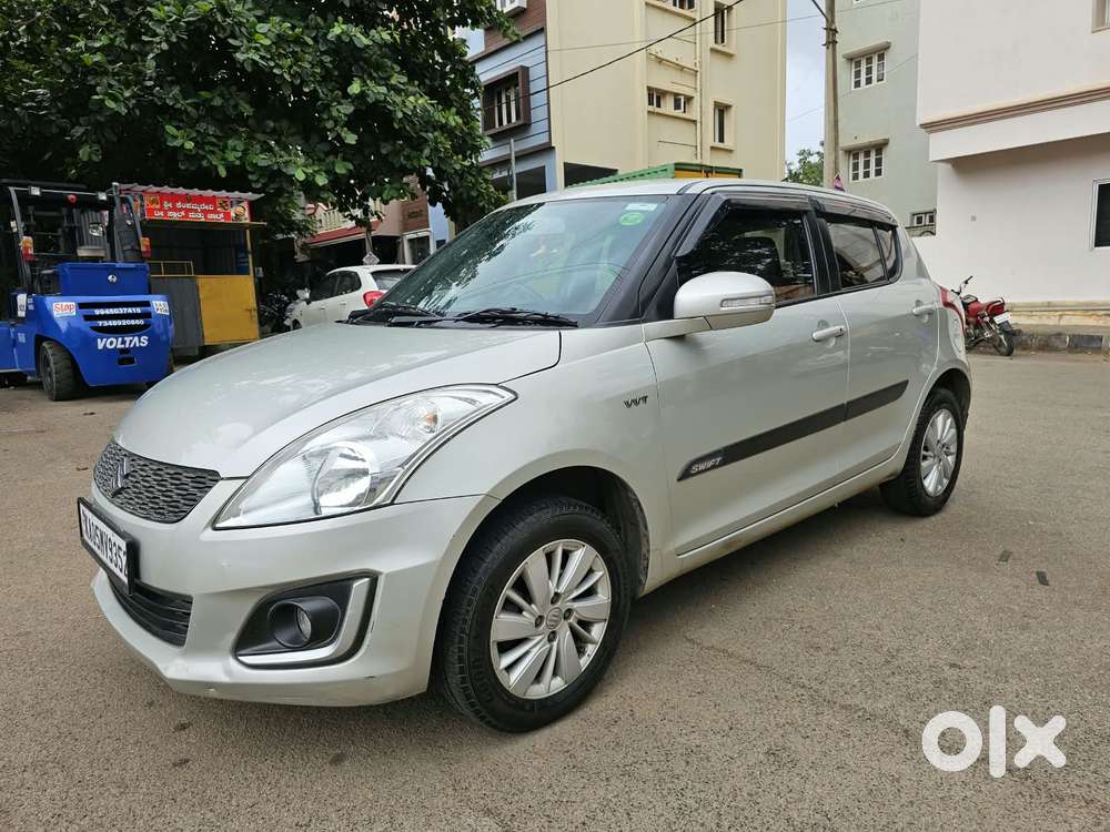 Maruti Suzuki Swift Vvt Zxi, 2017, Petrol