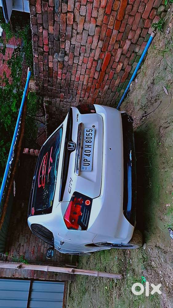 One Key Comfortable Car