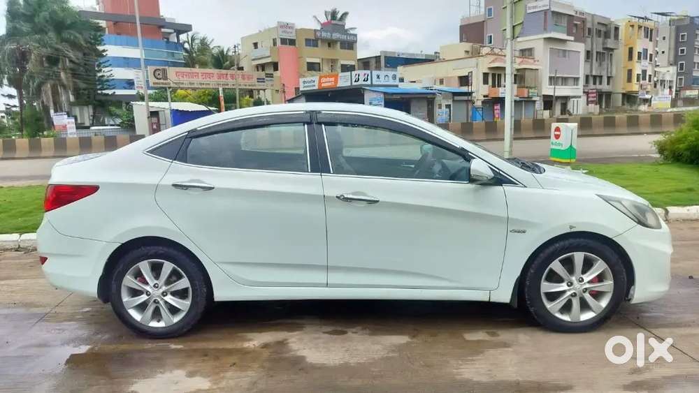 Hyundai Verna 2012 Diesel 130000 Km Driven