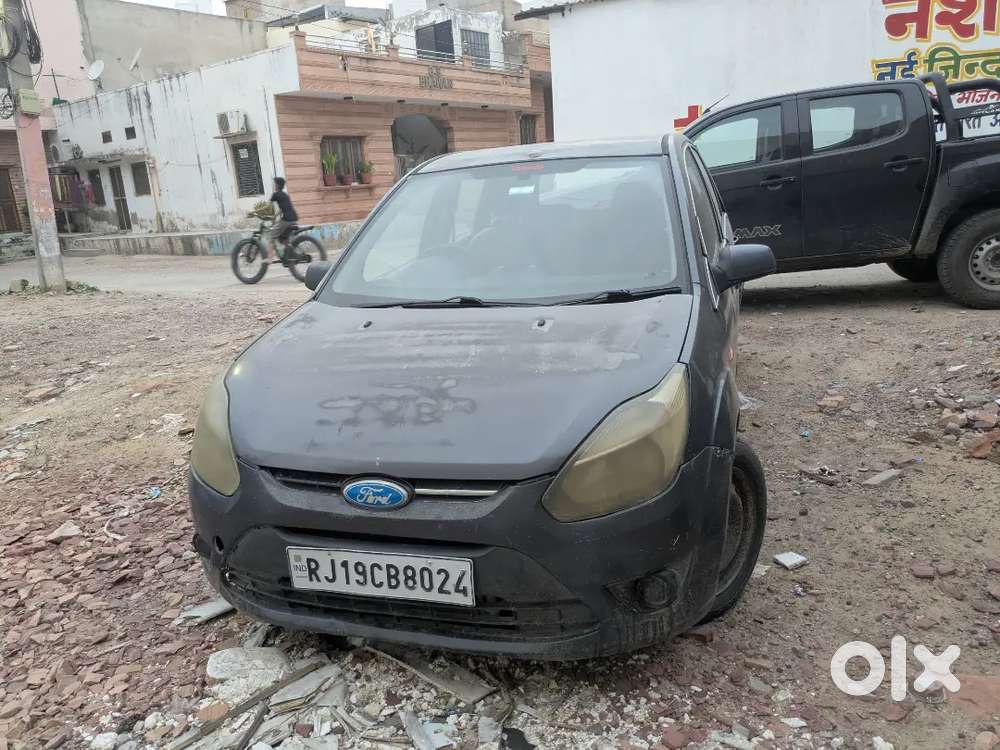 Selling Ford Figo Car