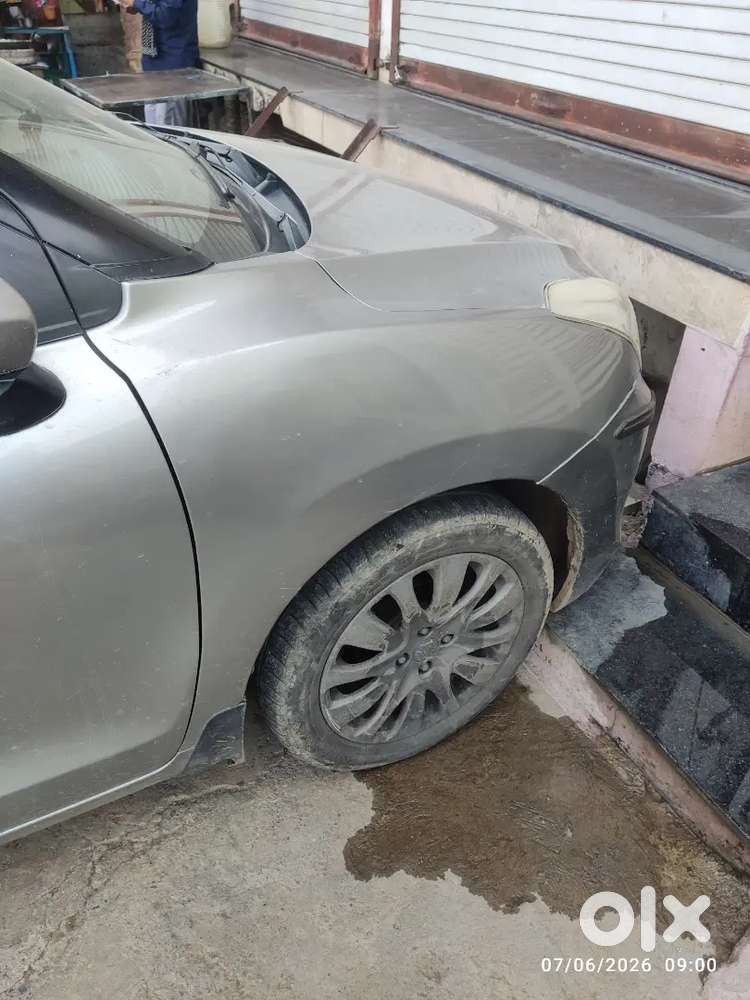 Very Good Condition Car Single Hand Used 25 Kmpl Milege