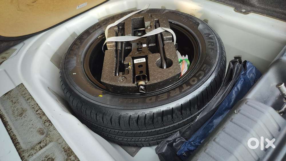 Skoda Slavia Style 1.5l Tsi Dsg, 2023, Petrol