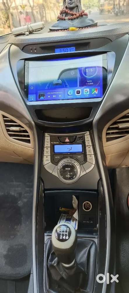 Hyundai New Elantra 2012