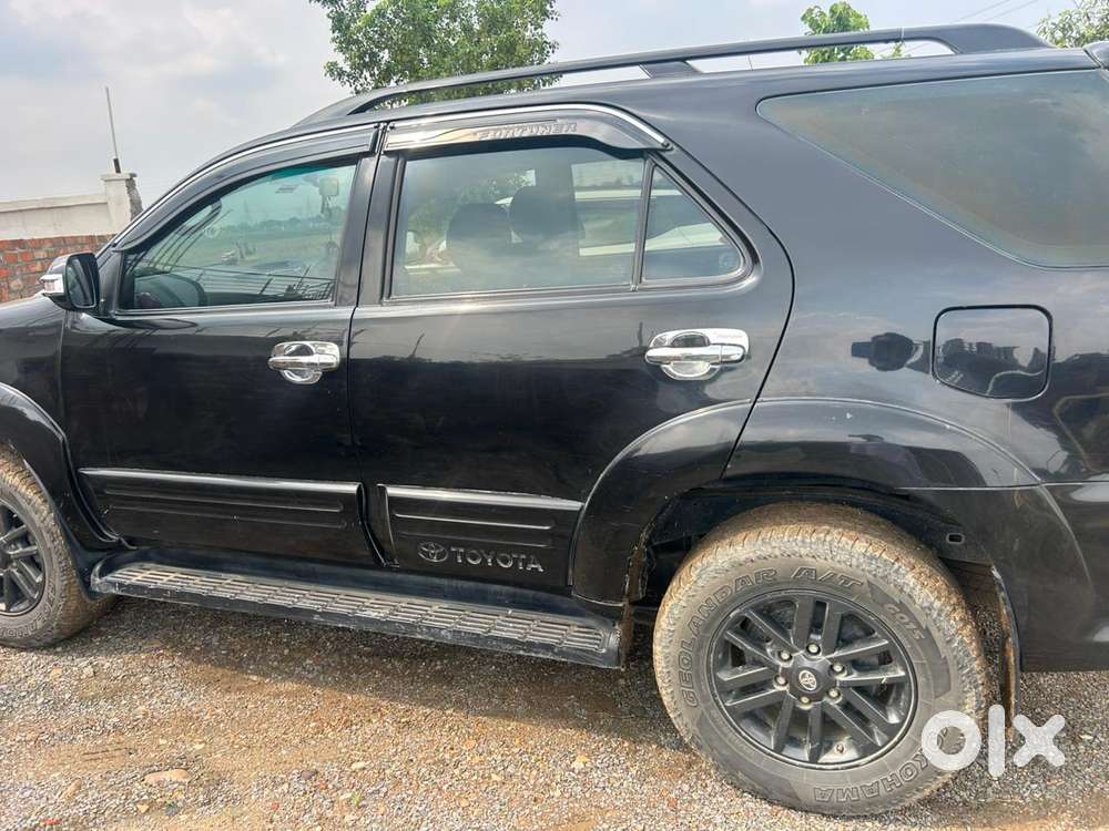 Toyota Fortuner 3.0 4x2 Automatic, 2015, Diesel