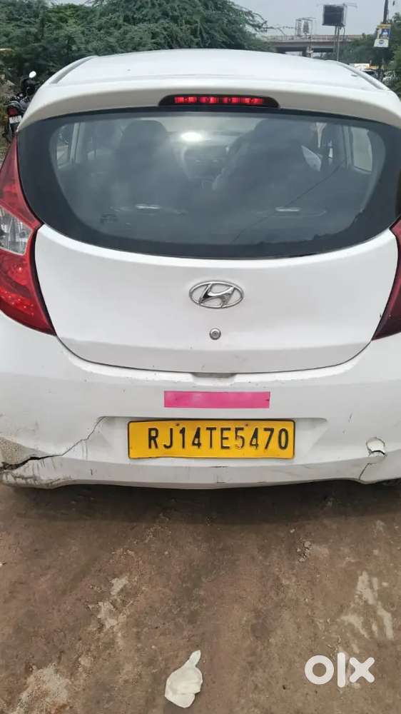 Hyundai Eon Magna+ 2018 Variant