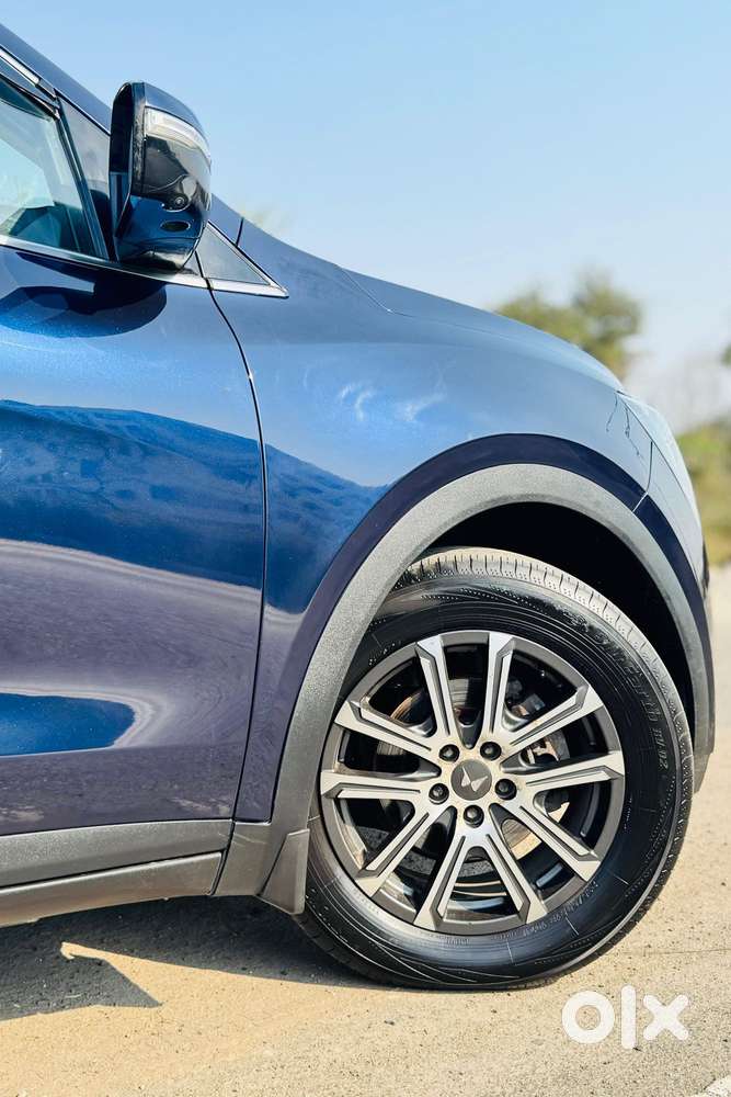 Mahindra Xuv700 2.2 Ax 7 Diesel At Luxury Pack Str, 2022, Diesel