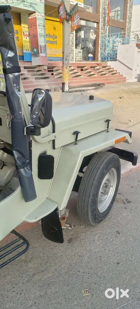 Mahindra Jeep 1996 Diesel Well Maintained