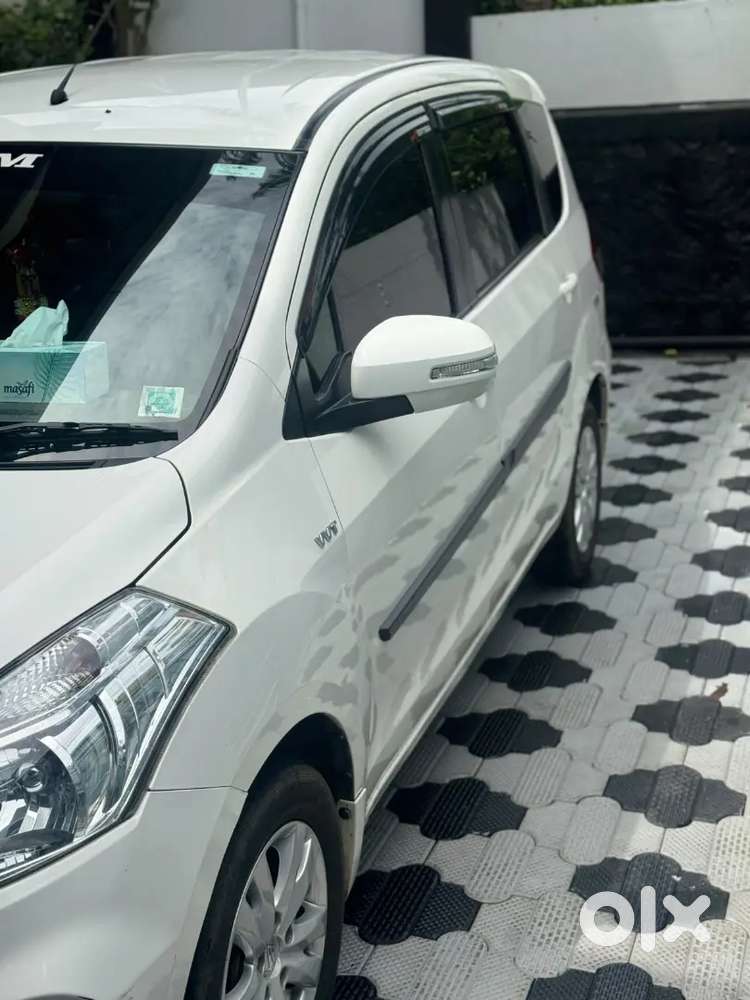 Maruti Suzuki Ertiga 2017