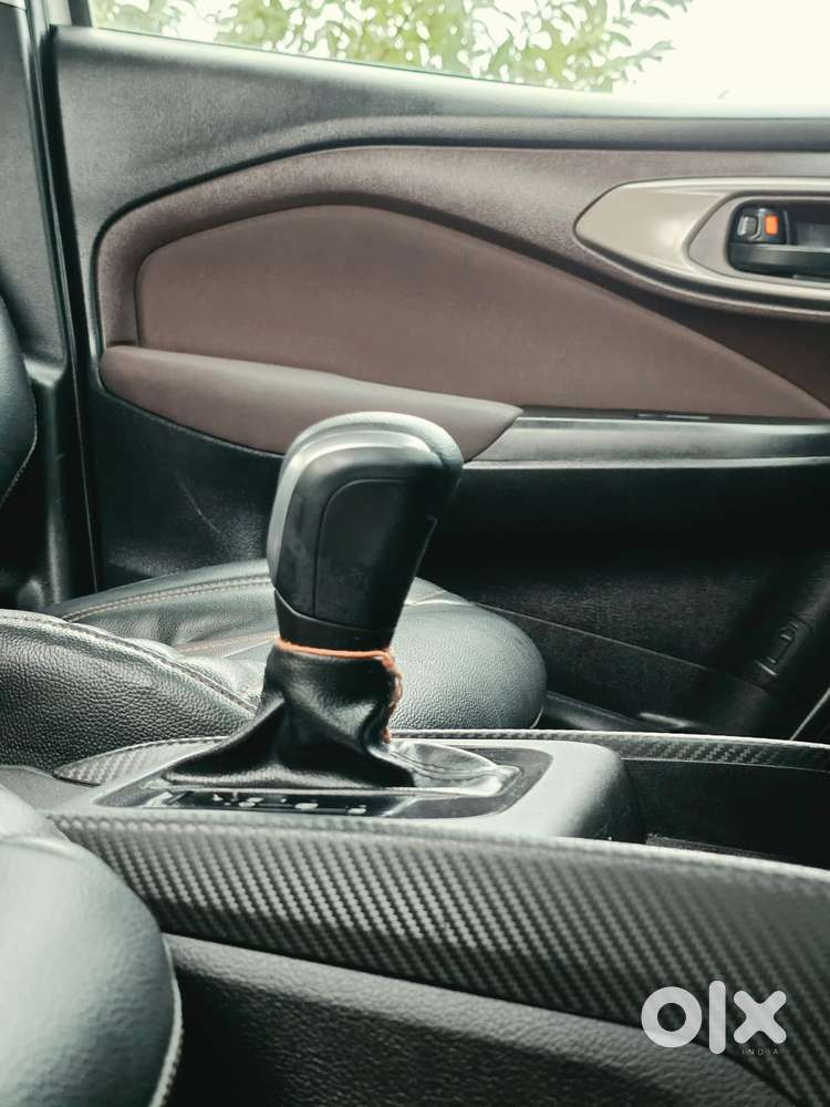 Maruti Suzuki Fronx Delta Plus 1.2 Ags, 2023, Petrol