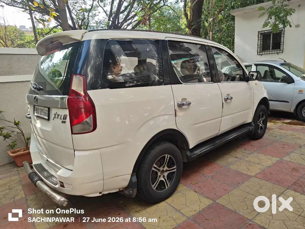 Mahindra Xylo 2015