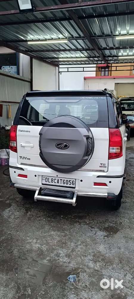 Mahindra Tuv 300 2018