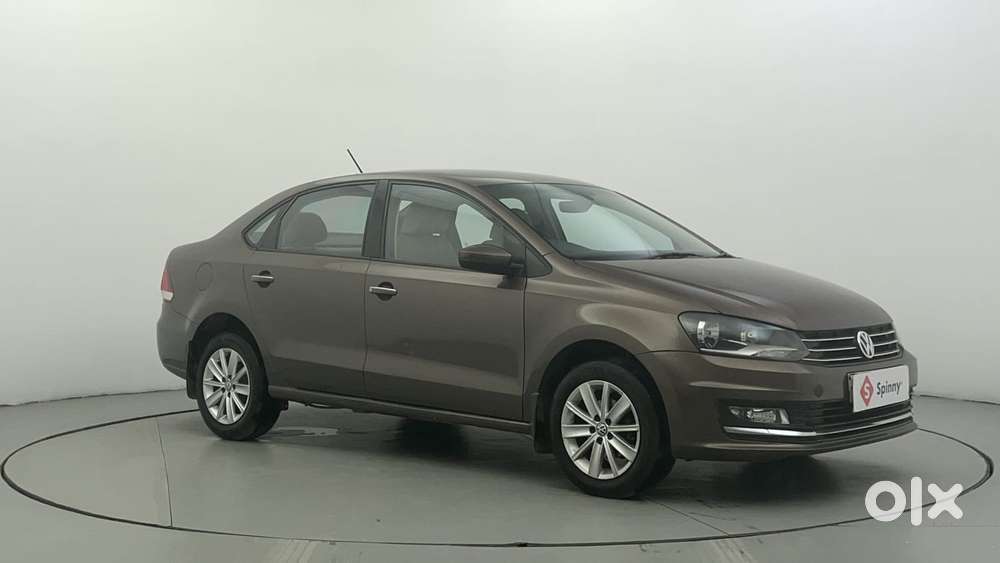 Volkswagen Vento 1.2 Tsi Highline At, 2016, Petrol