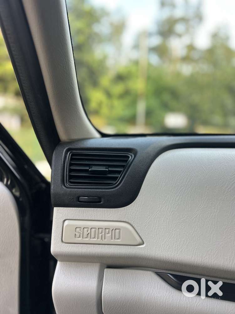 Mahindra Scorpio Classic 2.2 S 11 Mt 7 Str, 2021, Diesel