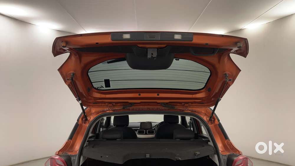 Tata Punch 1.2 Revotron Creative Dual Tone, 2021, Petrol