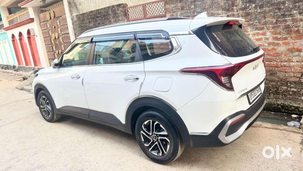 Kia Carens 2024 Diesel Well Maintained