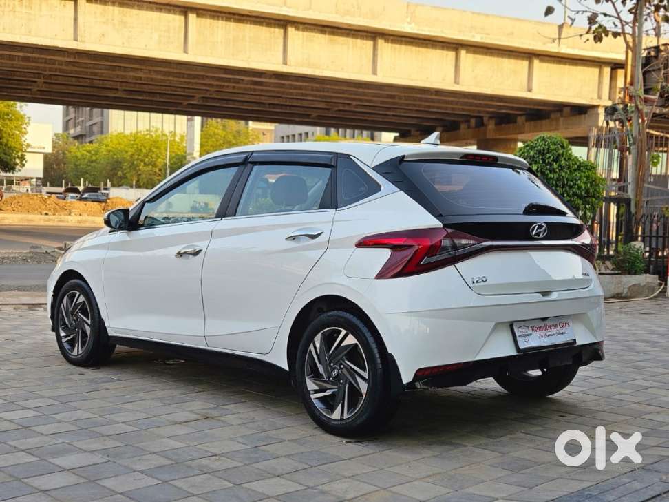 Hyundai I20 Asta (o) 1.0 Turbo Dct, 2022, Petrol