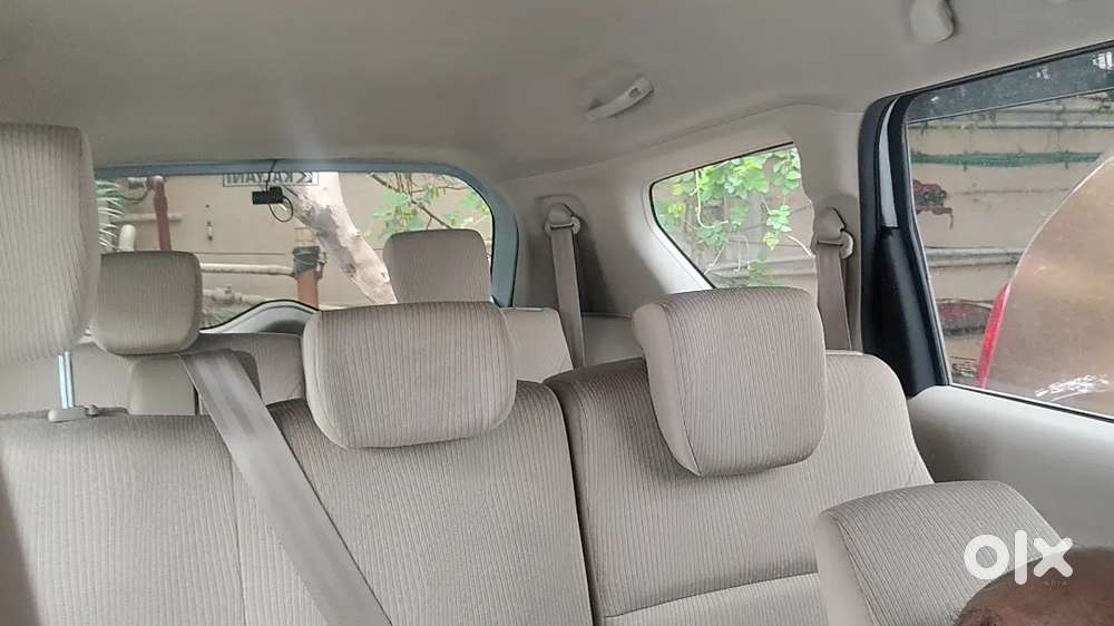 Maruti Suzuki Ertiga Vxi 2026