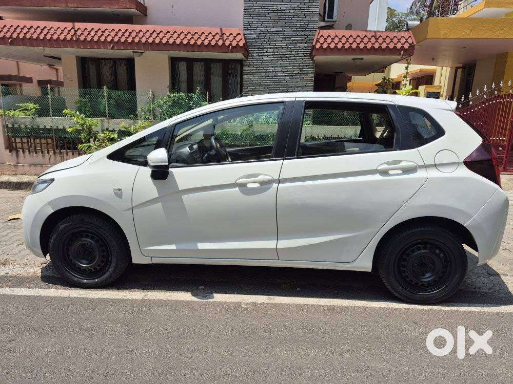Honda Jazz S Mt I-vtec, 2017, Petrol