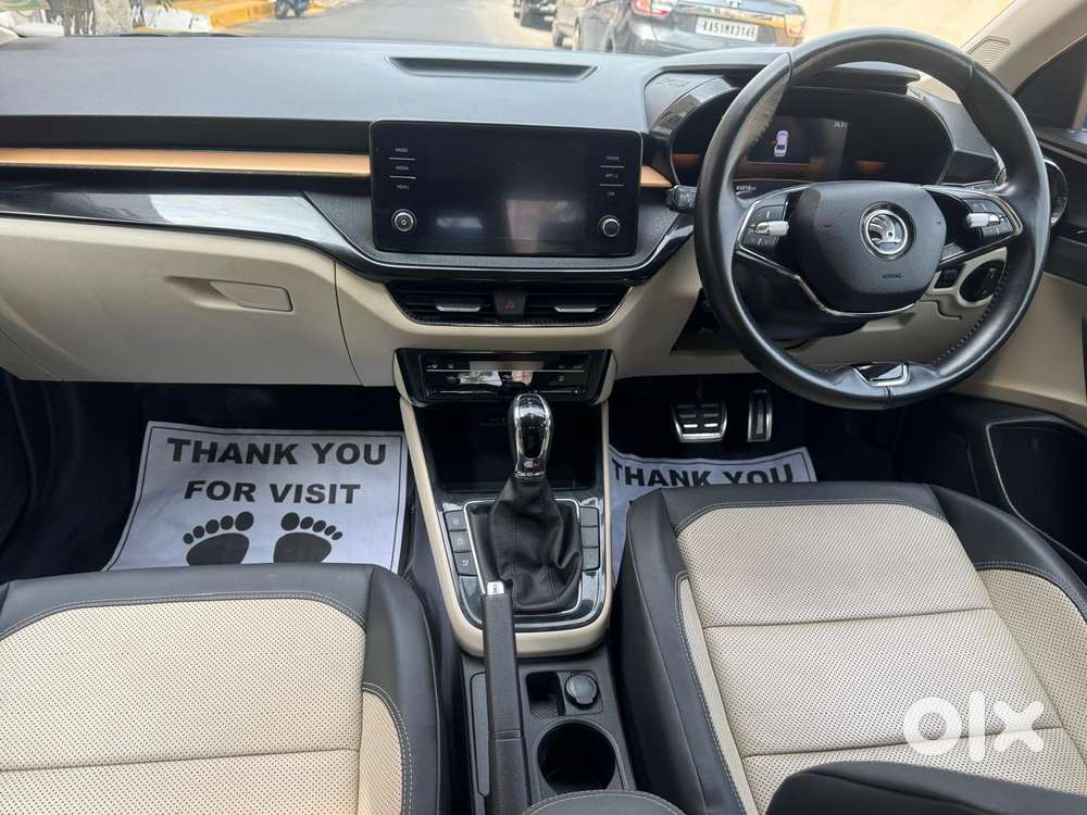 Skoda Slavia 1.0 Tsi Style At, 2022, Petrol