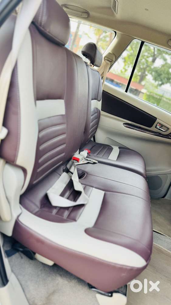 Toyota Innova 2.5 V 8 Str, 2014, Diesel