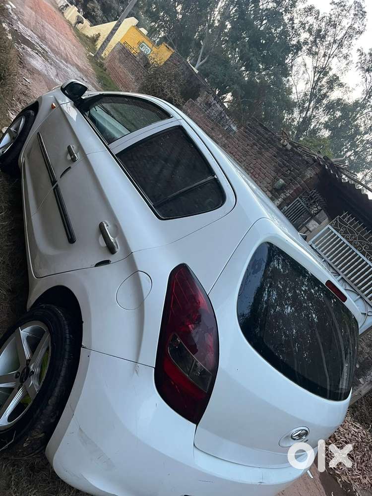 Hyundai I20 2009 Petrol Well Maintained