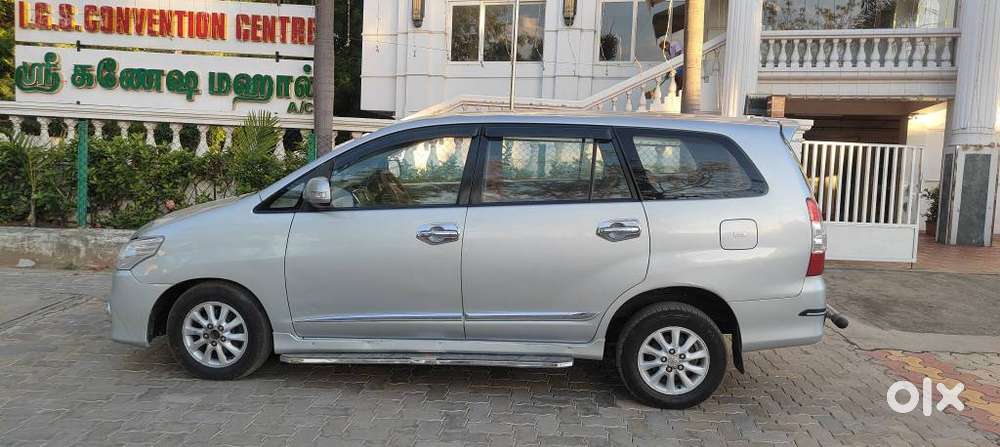 Toyota Innova 2.5 Vx (diesel) 7 Seater Bs Iv, 2014, Diesel