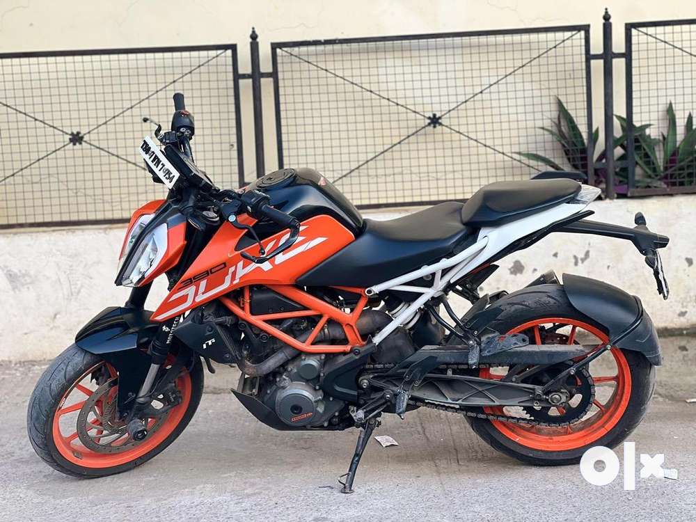 KTM DUKE 390 2017 sports bike orange WELL MAINTAINED Motorcycles